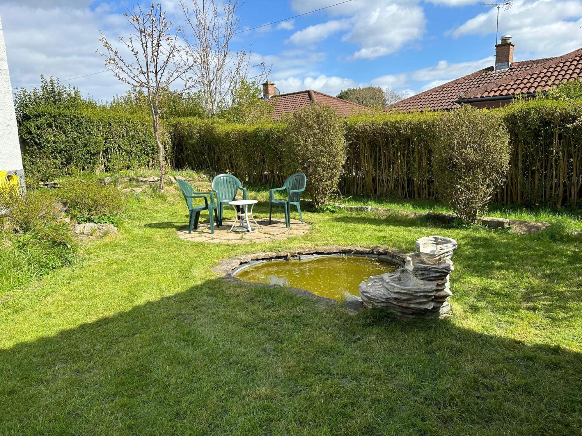 Lovely Countryside Getaway Roslin Exterior photo